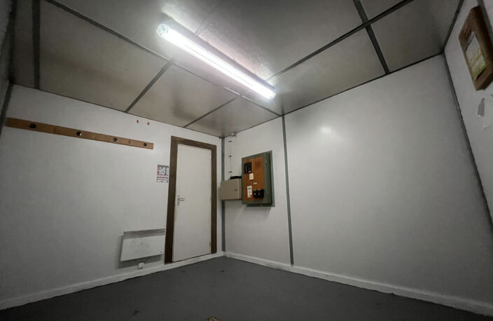 Local commercial- TARARE — photo 4