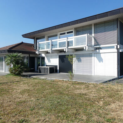 Maison 5 pièces 644800 €