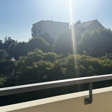 Appartement 3 pièces 245288 €