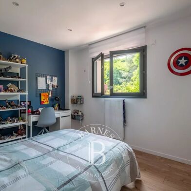 Maison 6 pièces 699000 €