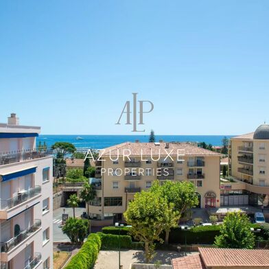 Appartement 4 pièces 742000 €