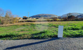 Terrain  654 m² à vendre à Saint-Genis-l'Argentière (69610)