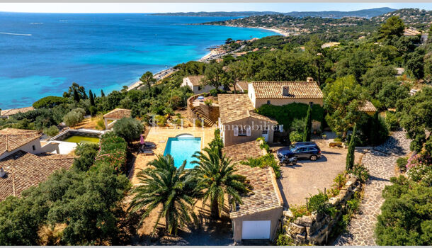 Villa / Maison 6 pièces  à louer Sainte-Maxime 83120