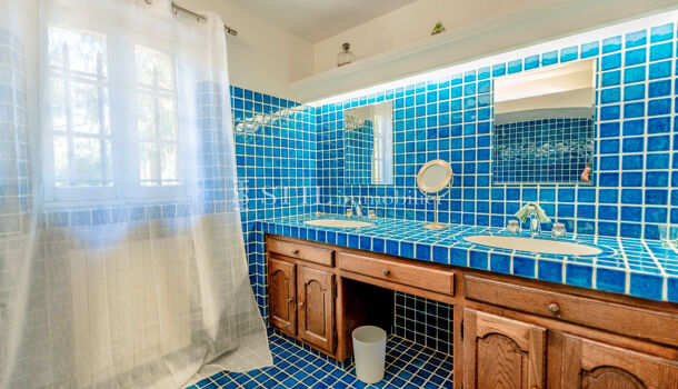 Villa / Maison 6 pièces  à louer Sainte-Maxime 83120