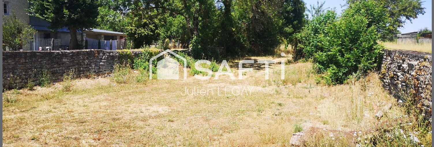 Terrain  304 m² à vendre à Le Bourdet (79210)