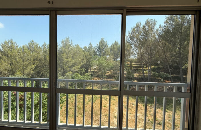 13400 Aubagne   Les Solans sur un terrain arboré de 2.920 m2 — photo 3