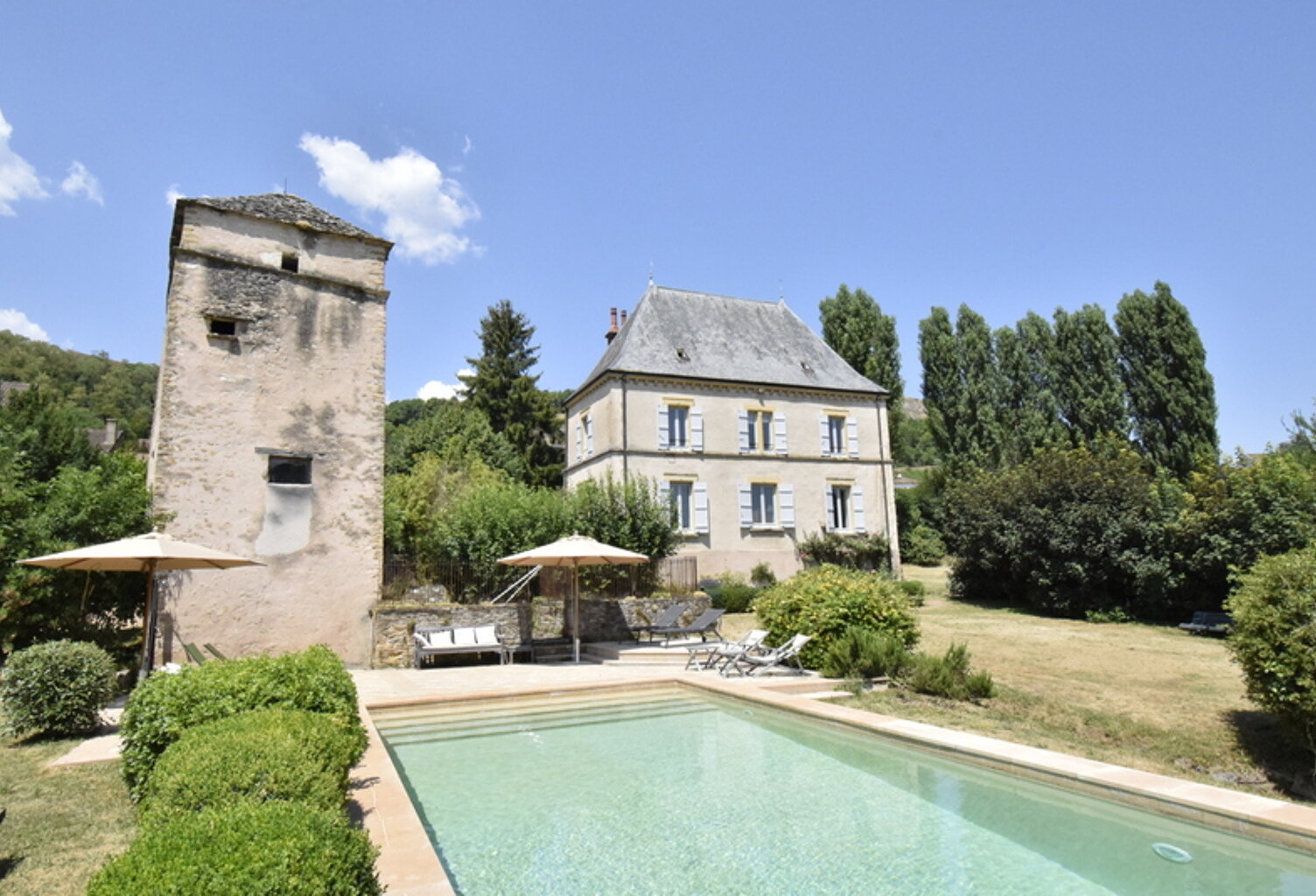 PROPRIÉTÉ DE GRAND CARACTERE ORIGINE 18ème — photo 1
