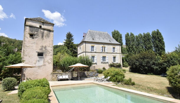 Villa / Maison 10 pièces  à vendre Buxy 71390