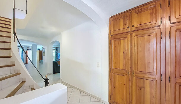 Villa / Maison 6 pièces  à vendre Aix-en-Provence 13090