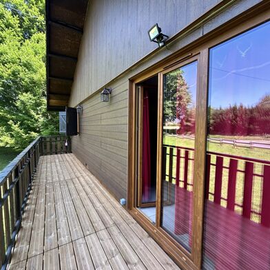 Maison 6 pièces 930 €