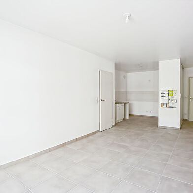 Appartement 2 pièces 948 €