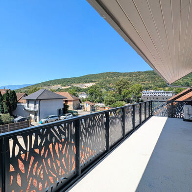 Appartement 4 pièces 439000 €