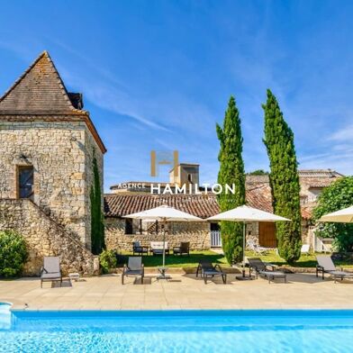 Maison 24 pièces 1260000 €