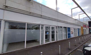 Commerce  421 m² à louer à Cosne-Cours-sur-Loire (58200)