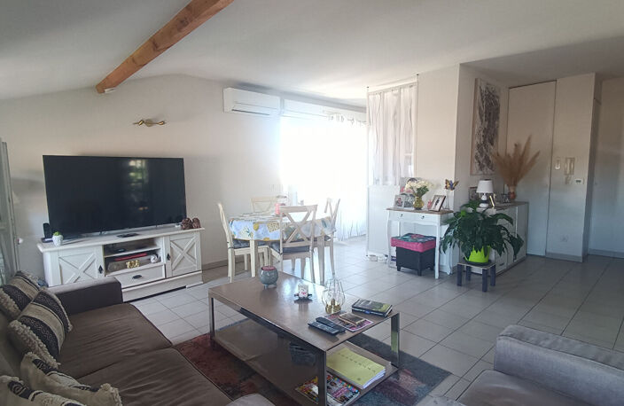 Frontignan - Appt T2 de 49M² avec terrasse de 10.85M² et parking — photo 2