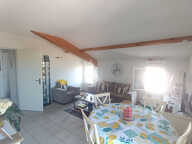 Frontignan - Appt T2 de 49M² avec terrasse de 10.85M² et parking — photo 3