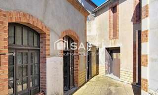 Maison 8 Pièces 150 m² à vendre à Broût-Vernet (03110)