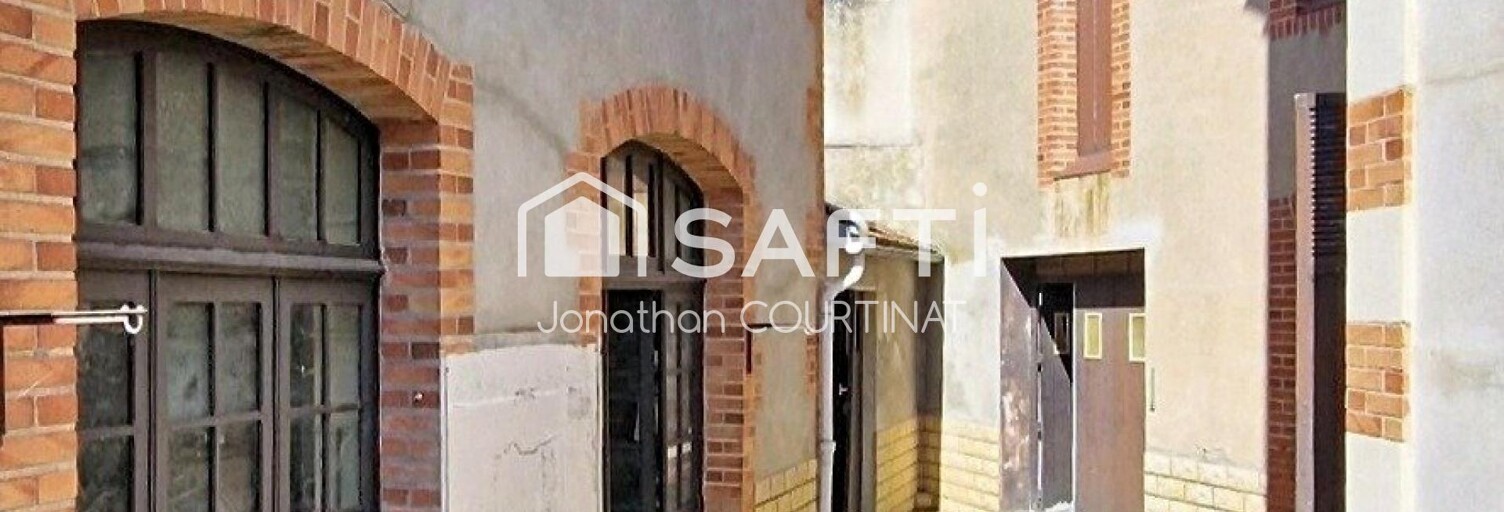 Maison 8 Pièces 150 m² à vendre à Broût-Vernet (03110)