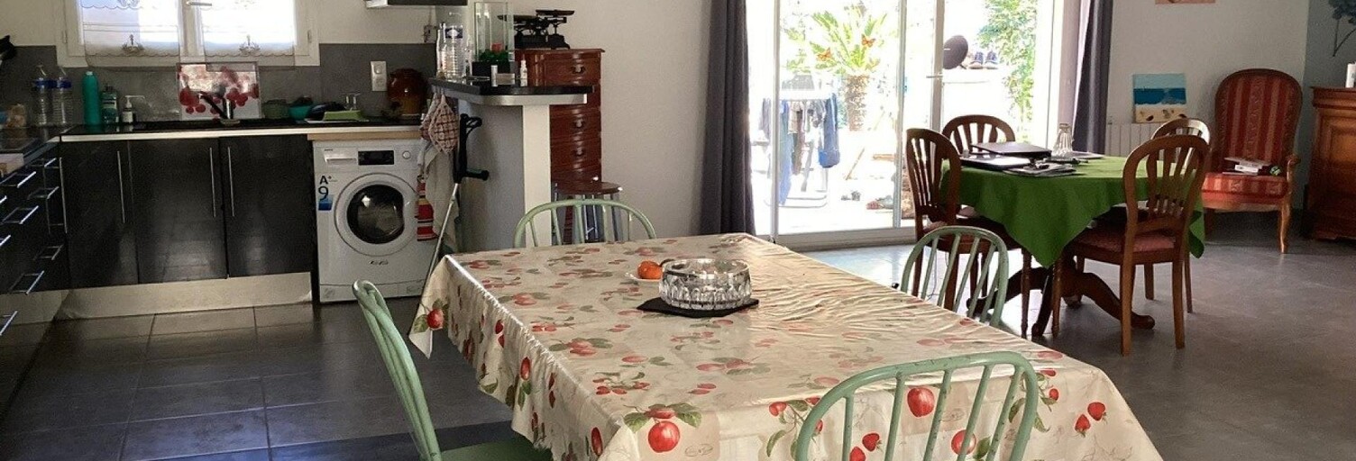 Maison 5 Pièces 91 m² à vendre à Saint-Seurin-sur-l'Isle (33660)