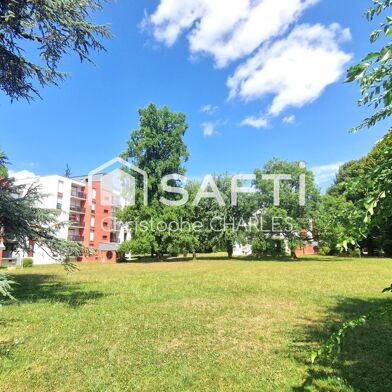 Appartement 5 pièces 180000 €