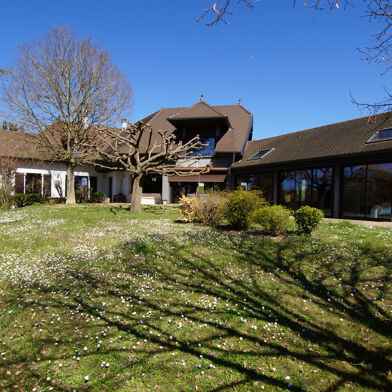 Maison 9 pièces 935000 €