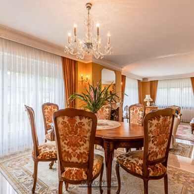 Maison 9 pièces 395000 €