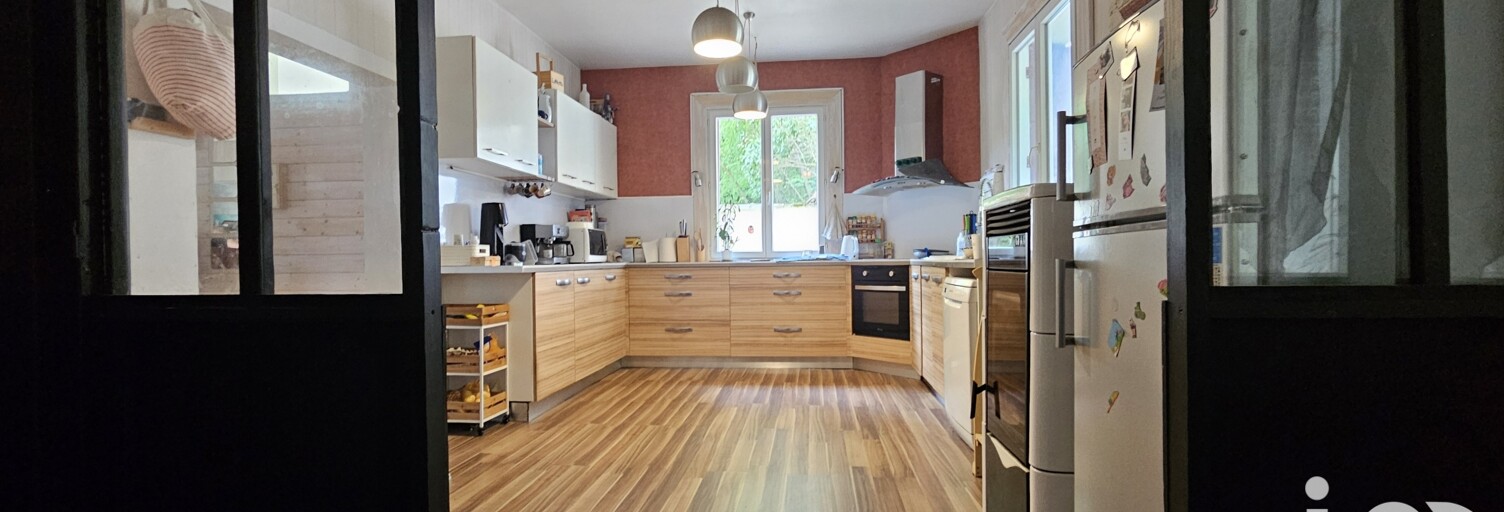 Maison 7 Pièces 154 m² à vendre à Boisse-Penchot (12300)