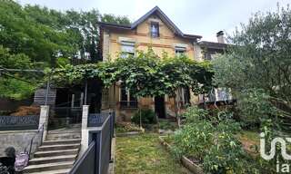 Maison 7 Pièces 154 m² à vendre à Boisse-Penchot (12300)