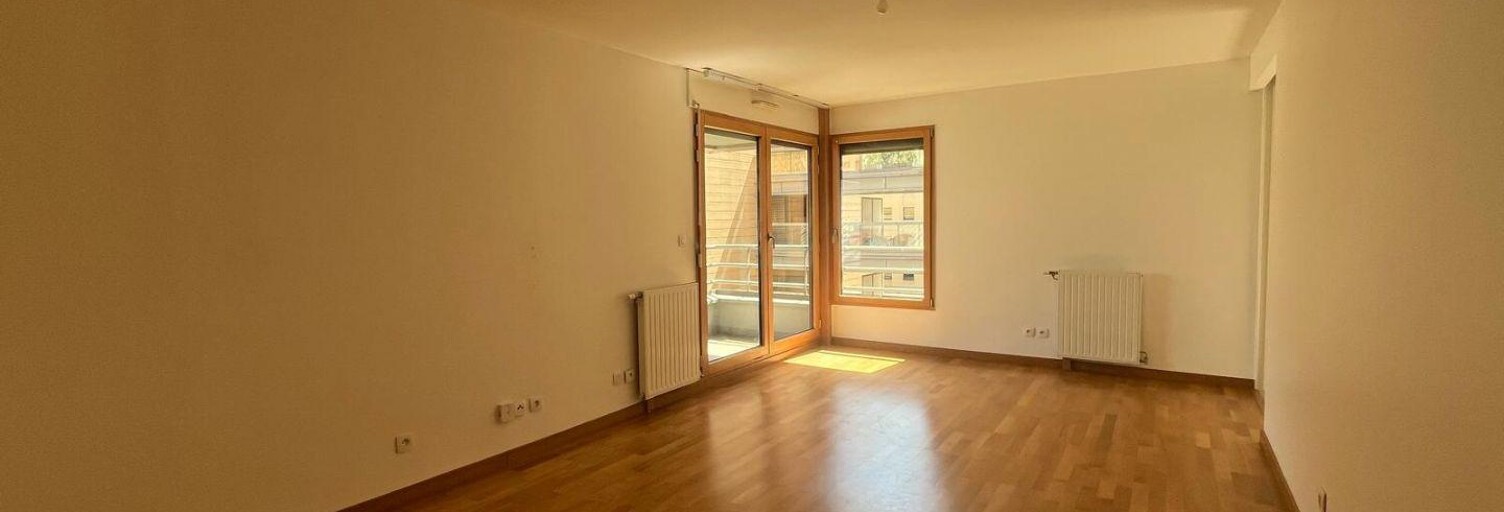 Appartement 3 Pièces 75 m² à louer à Lyon 2 (69002)