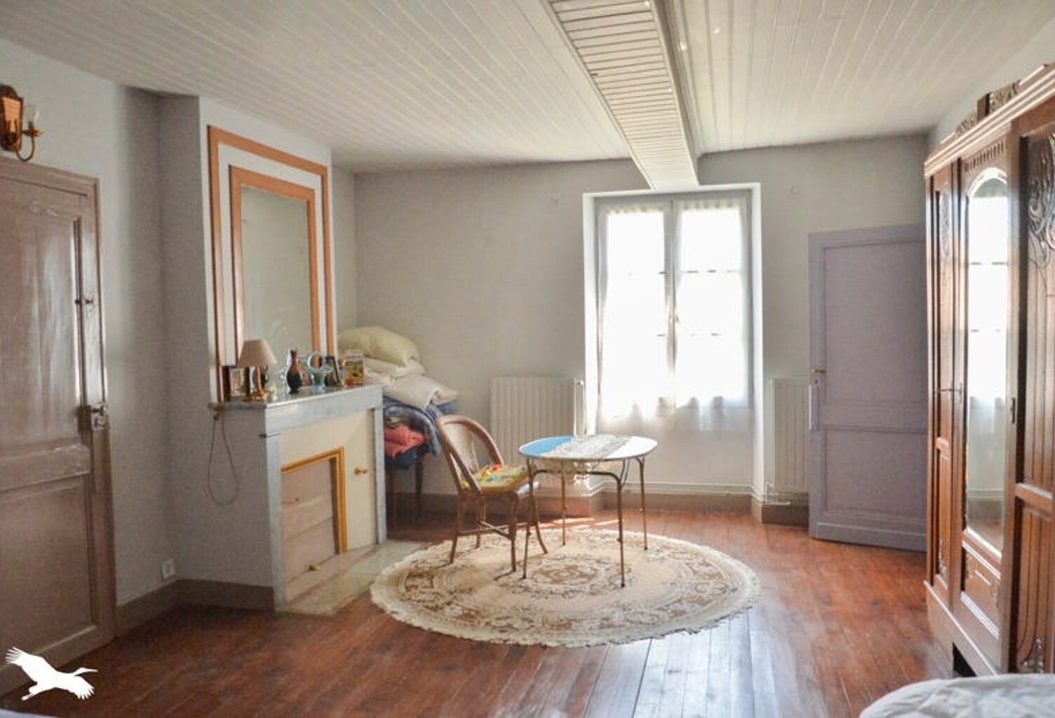 Maison en pierre de 7 pièces principales — photo 1