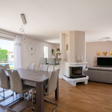 Maison 6 pièces 394000 €