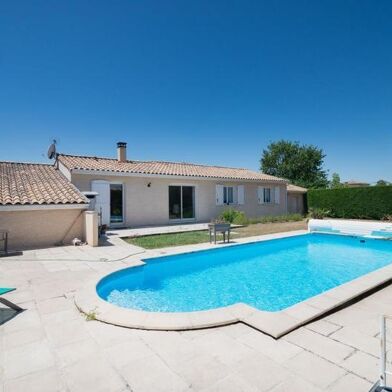 Maison 6 pièces 383999 €