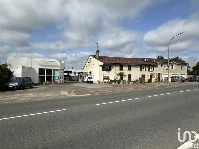 Vente Local d'activités 630 m&sup2; — photo 1