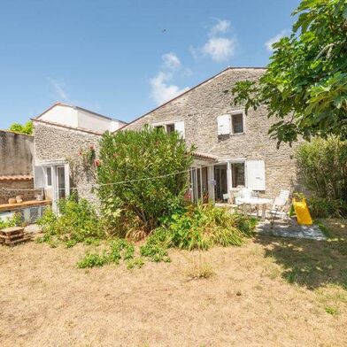 Maison 4 pièces 307000 €