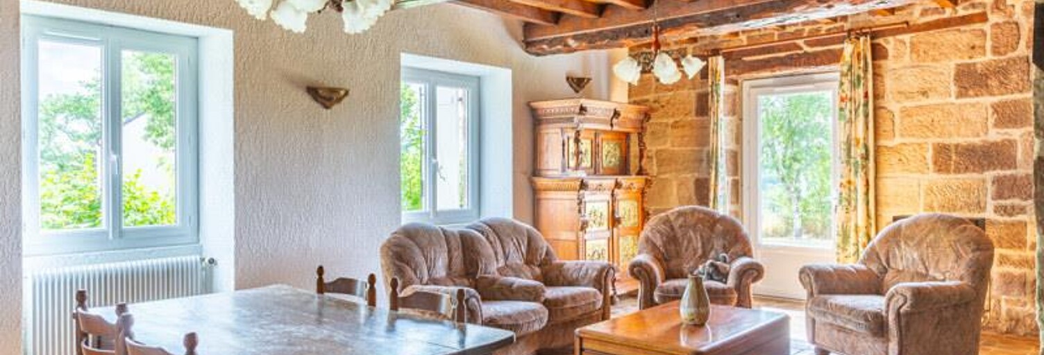 Maison 12 Pièces 265 m² à vendre à Saint-Aulaire (19130)