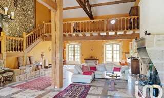 Maison 12 Pièces 430 m² à vendre à Saint-Michel-de-Montaigne (24230)