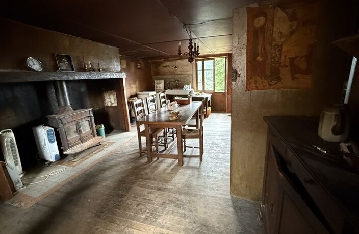 Maison en pierre de 5 pièces principales — photo 2