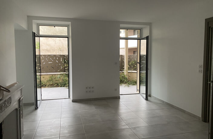 Appartement 3 pièces neuf avec terrasse et jardin, centre ville, 26000 VALENCE — photo 3