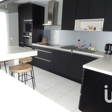 Maison 8 pièces 630000 €