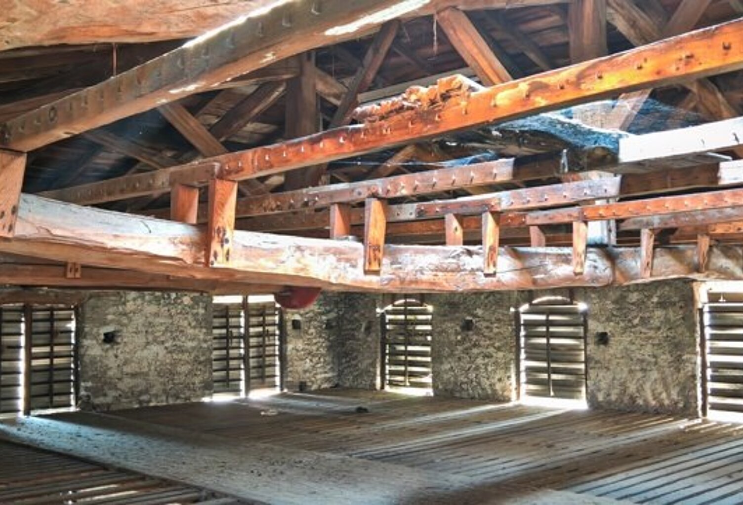 Vente immeuble   Graulhet (81300) — photo 1