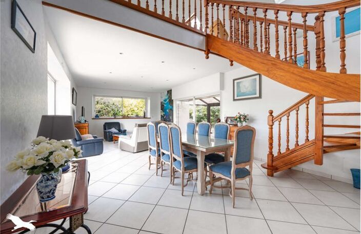 Maison en pierre de 8 pièces principales — photo 4