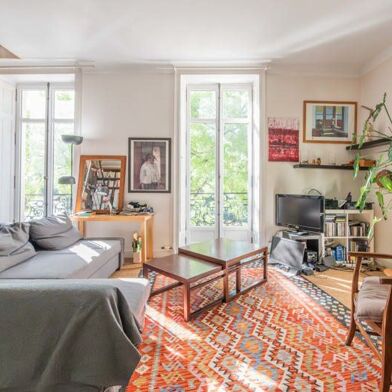 Appartement 8 pièces 617730 €