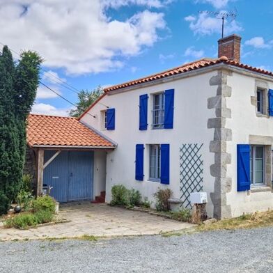 Maison 6 pièces 324799 €