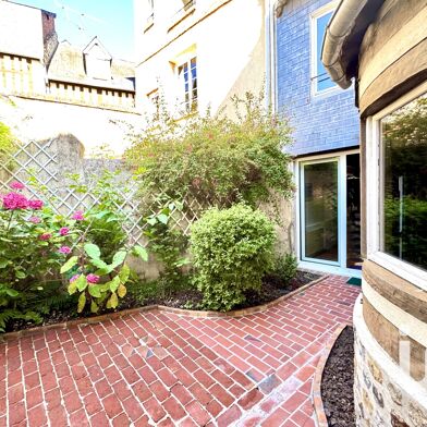 Maison 5 pièces 550000 €