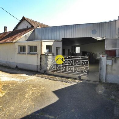 Maison 8 pièces 110000 €