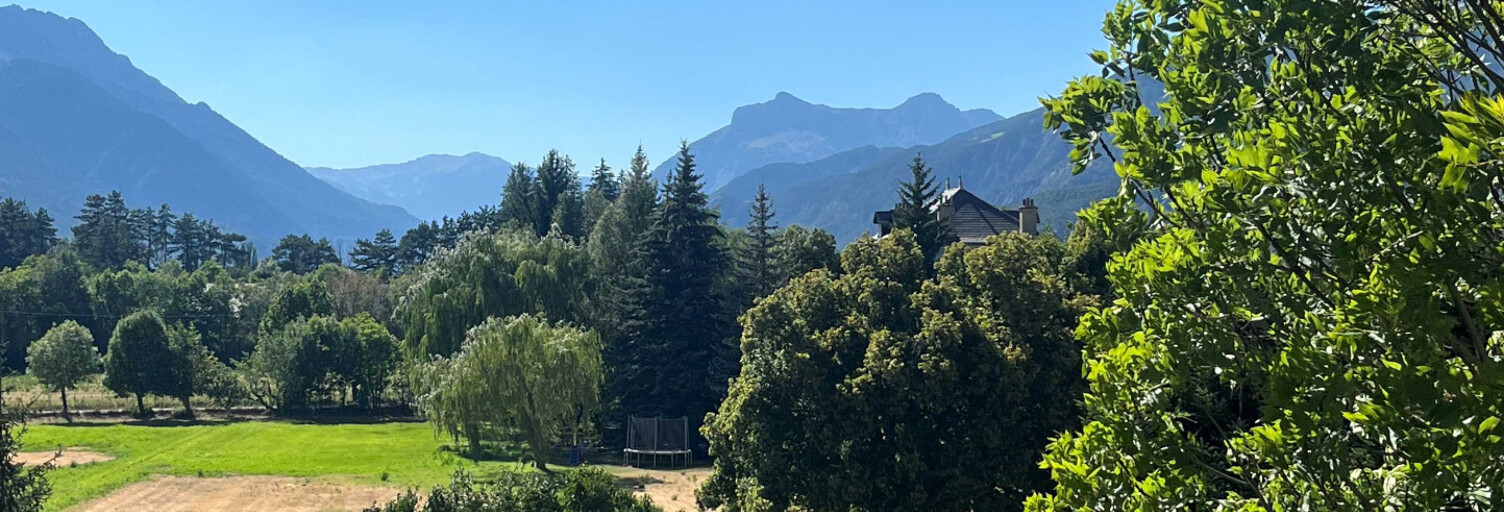 Appartement 5 Pièces 109 m² à vendre à Barcelonnette (04400)