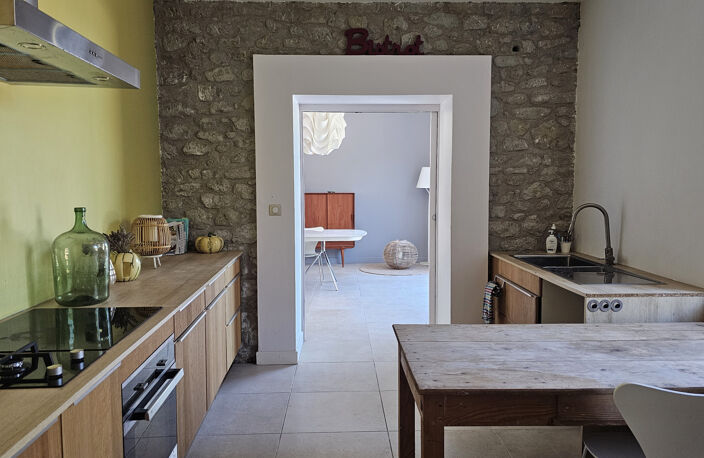 CARCASSONNE - SUPERBE MAISON DE MAITRE ENTIEREMENT RENOVEE AVEC PISCINE — photo 3