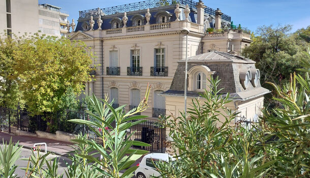 Appartement 4 pièces  à louer Marseille 8eme 13008