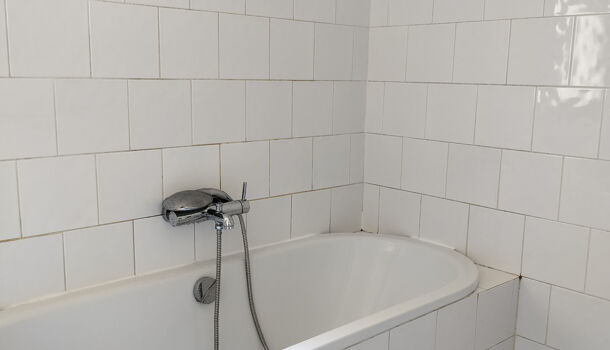 Appartement 4 pièces  à louer Marseille 8eme 13008