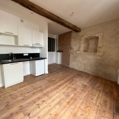 Appartement 2 pièces 742 €
